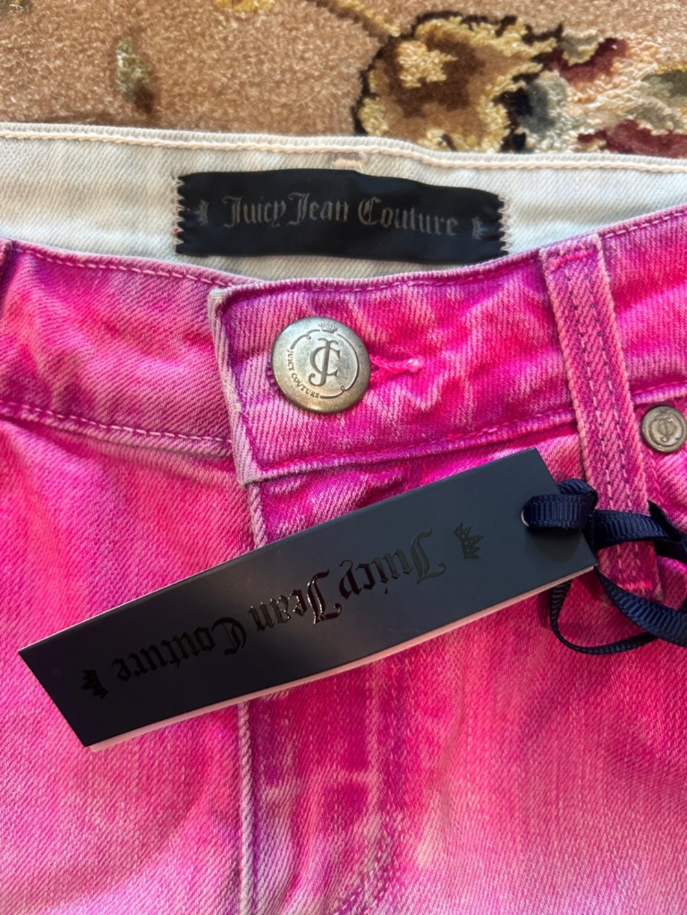 Juicy Couture Pink Dip Dyed Ombre Denim Roll-Cuff Shorts-27-NWT - Picture 2 of 9